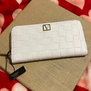 Vs wallet